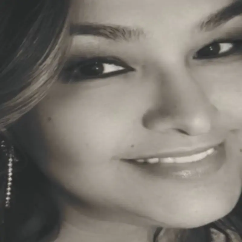 Photo of Cindy DuBray