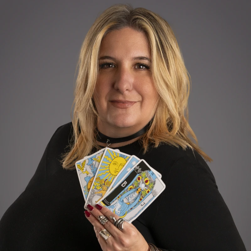 Photo of Danielle McMullen